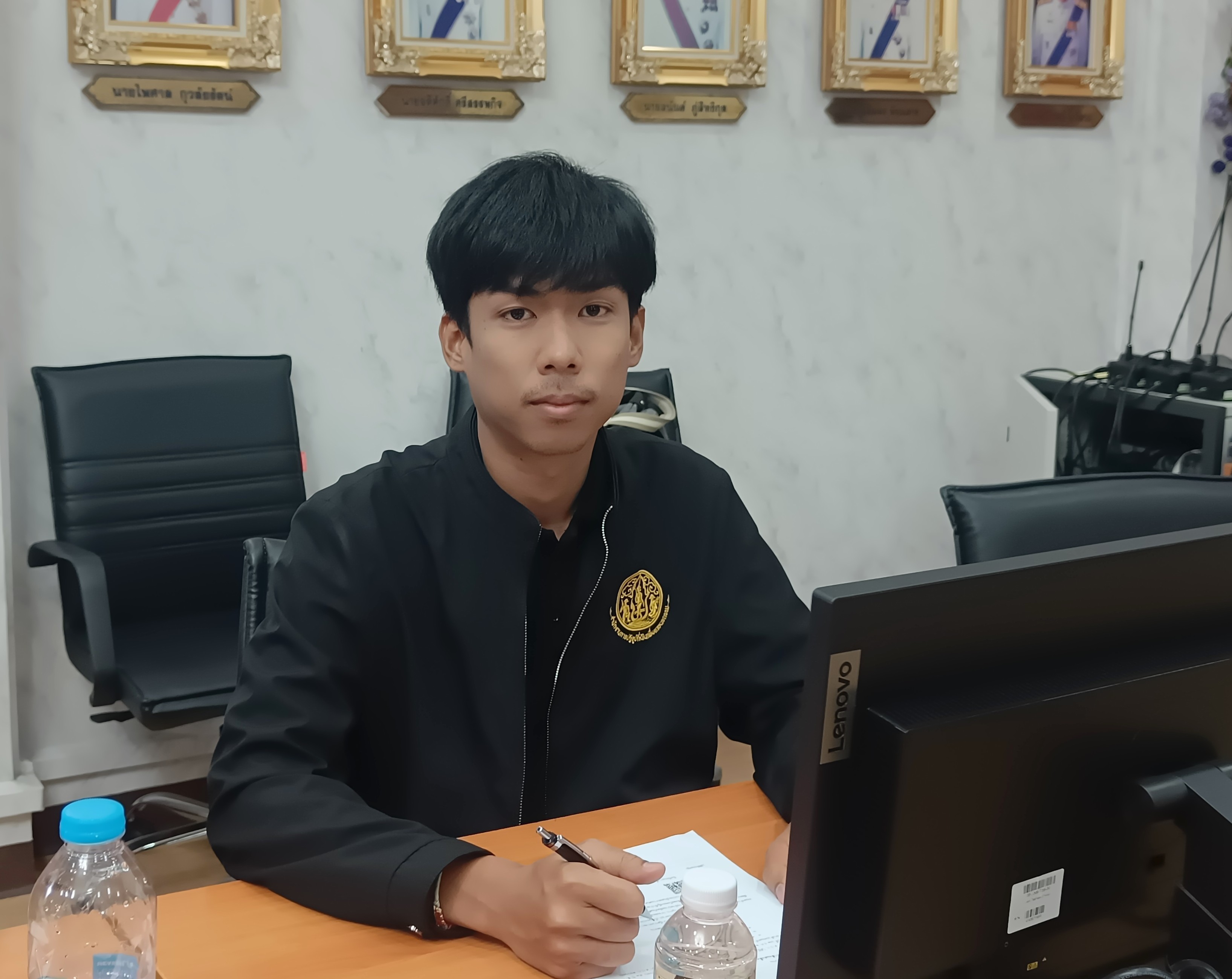 title -  ประชุมย่อยคณะทำงานฝ่ายติดตามประเมินผลการจัดงาน คณะทำงานที่ 7 การจัดงานวันคล้ายวันสถาปนาสำนักงานการปฏิรูปที่ดินเพื่อเกษตรกรรม (ส.ป.ก.) ครบรอบ 51 ปี พร้อมประชุมผ่านสื่ออิเล็กทรอนิกส์ (ผ่านระบบออนไลน์ Zoom Meeting)